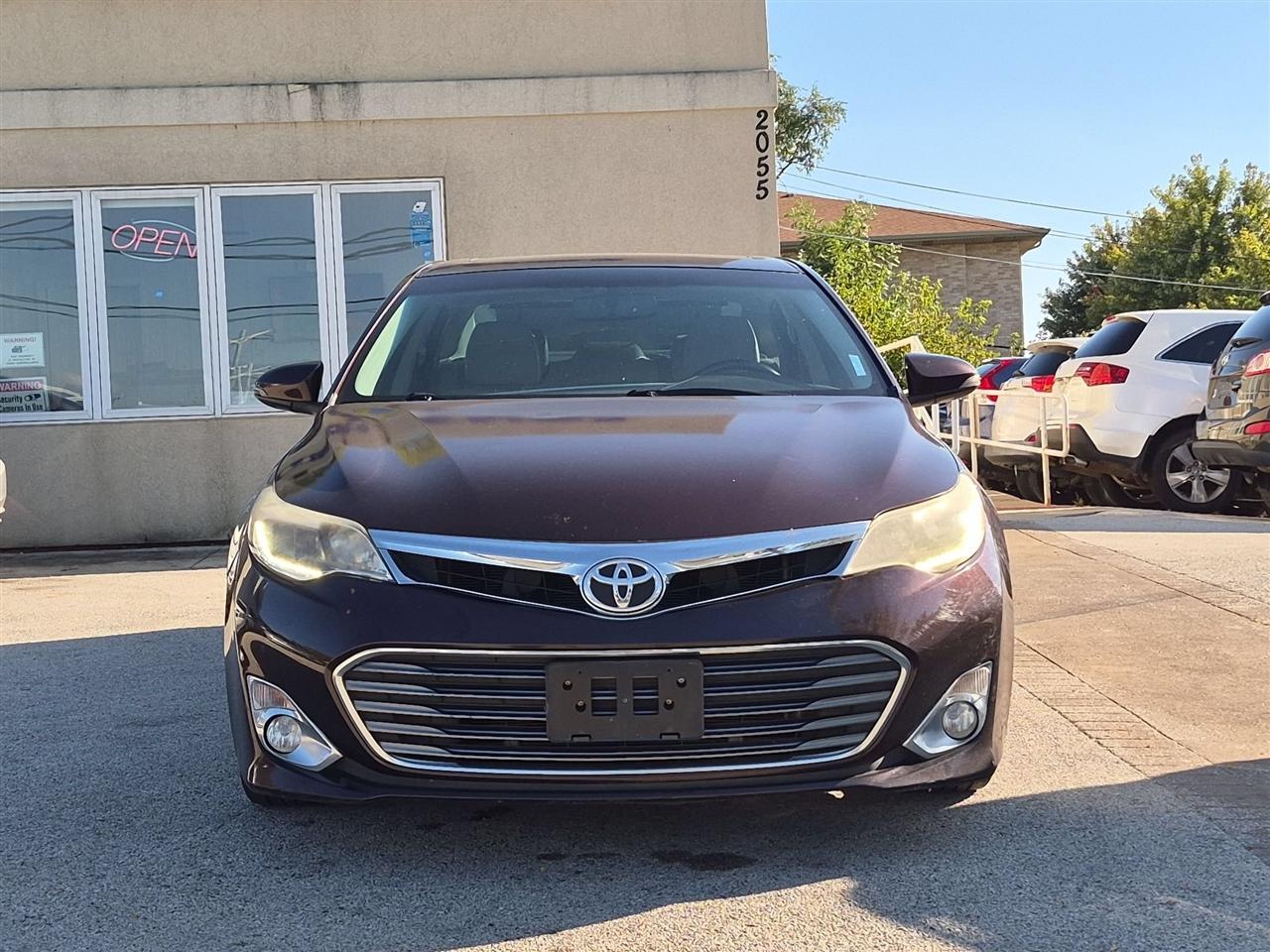 Toyota Avalon Limited 4D Sedan 2013