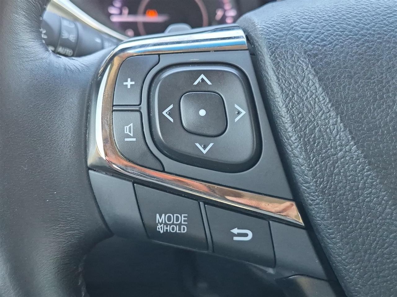 Toyota Avalon Limited 4D Sedan 2013