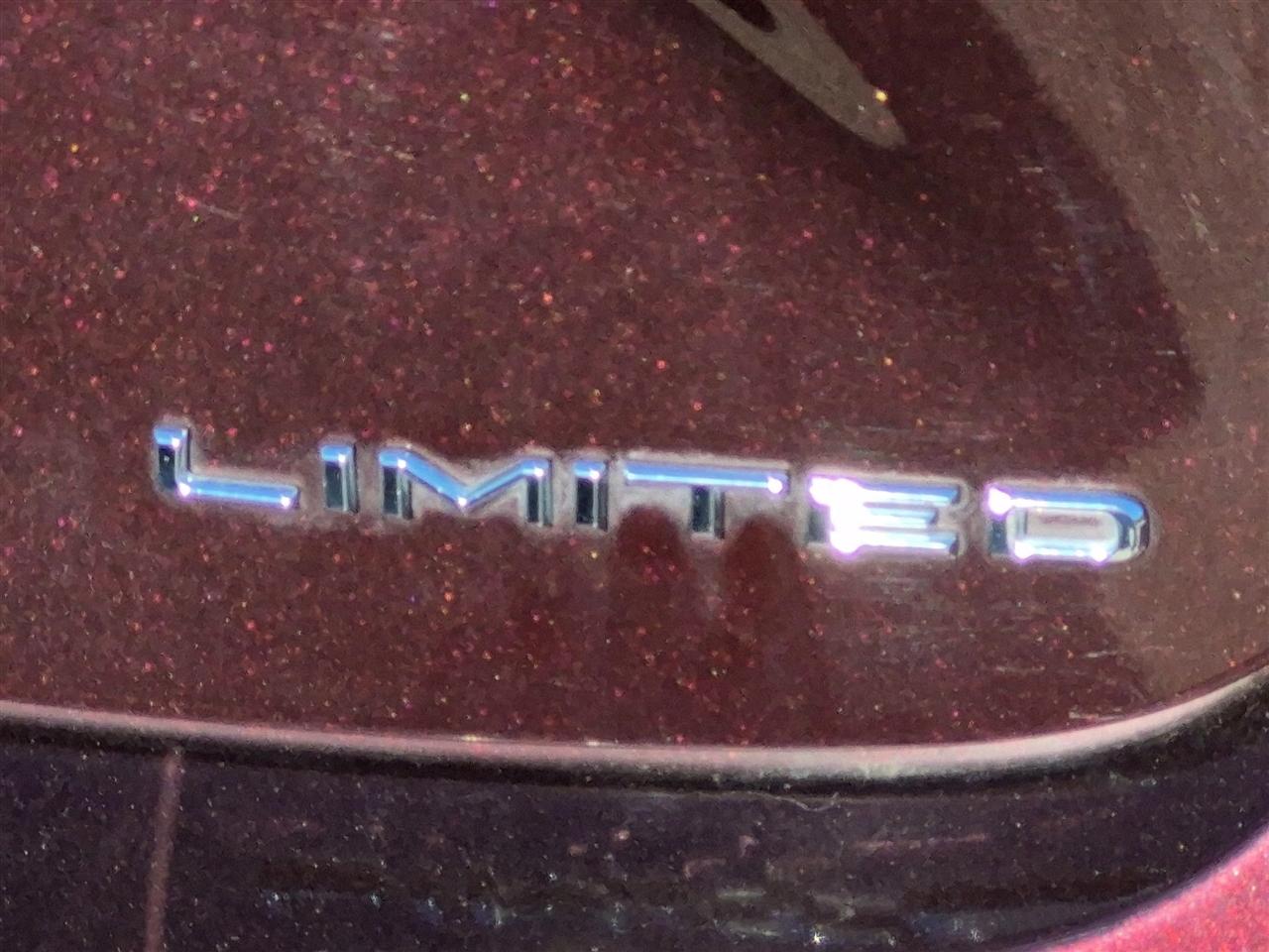 Toyota Avalon Limited 4D Sedan 2013