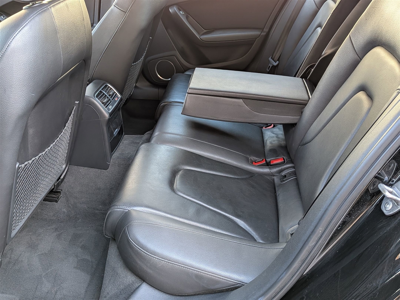 Audi A4 2.0T Premium Plus quattro Sedan AWD 8A 2016