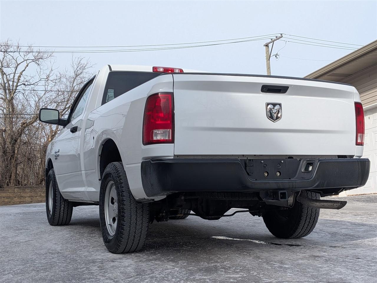 RAM 1500 Classic Tradesman Regular Cab SWB 4WD 2020