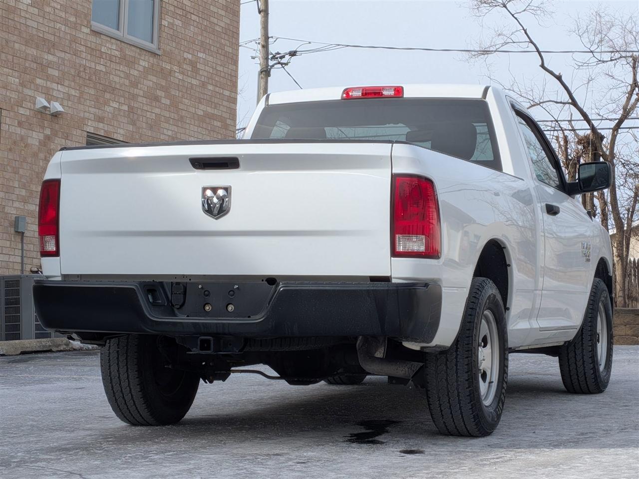 RAM 1500 Classic Tradesman Regular Cab SWB 4WD 2020