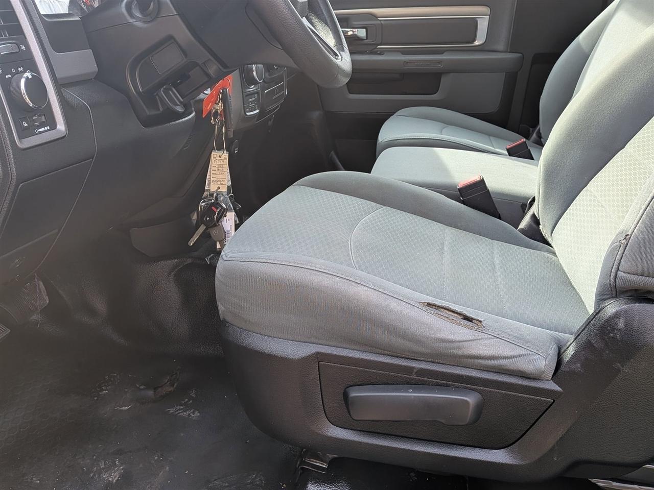 RAM 1500 Classic Tradesman Regular Cab SWB 4WD 2020