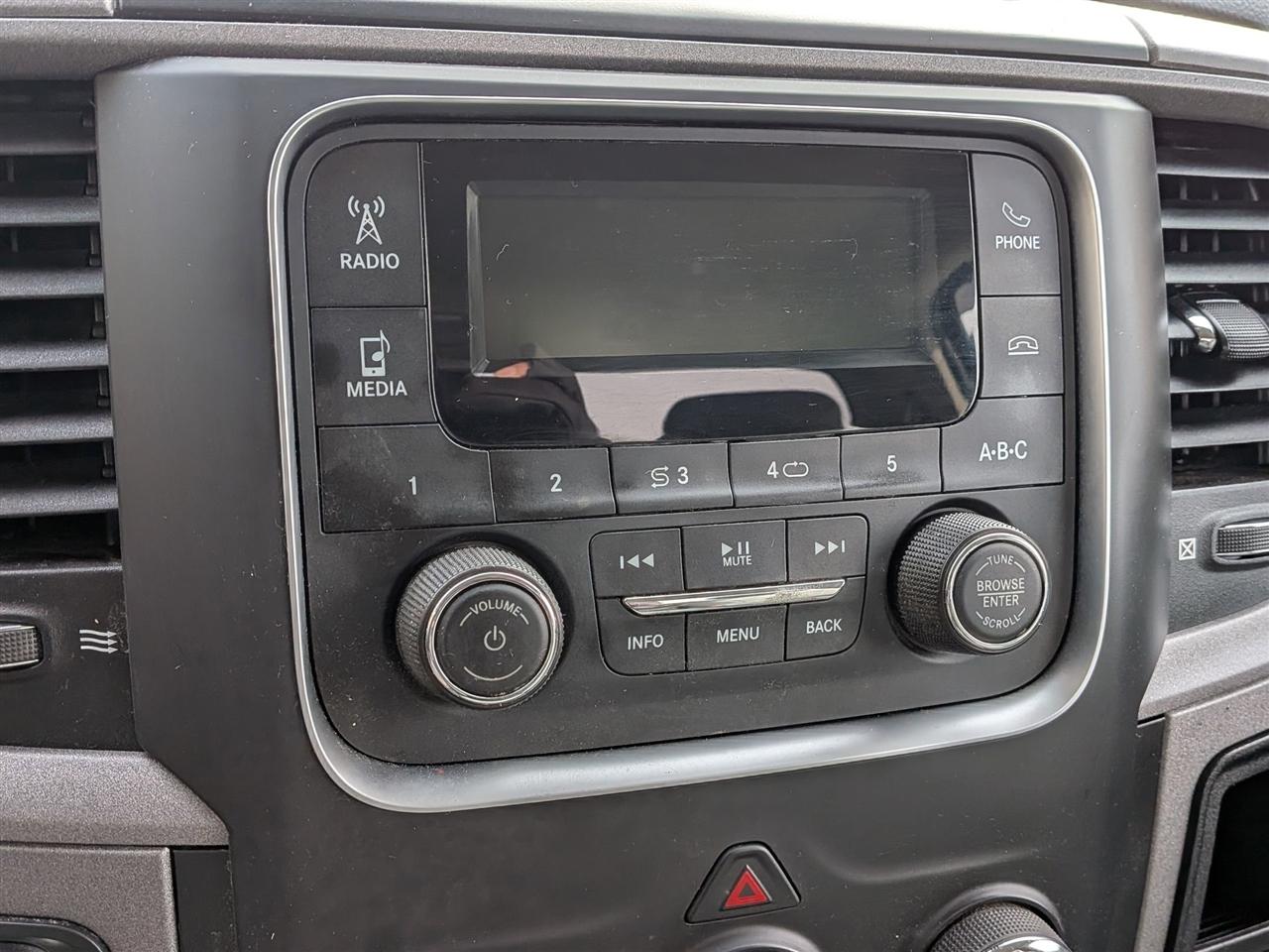 RAM 1500 Classic Tradesman Regular Cab SWB 4WD 2020