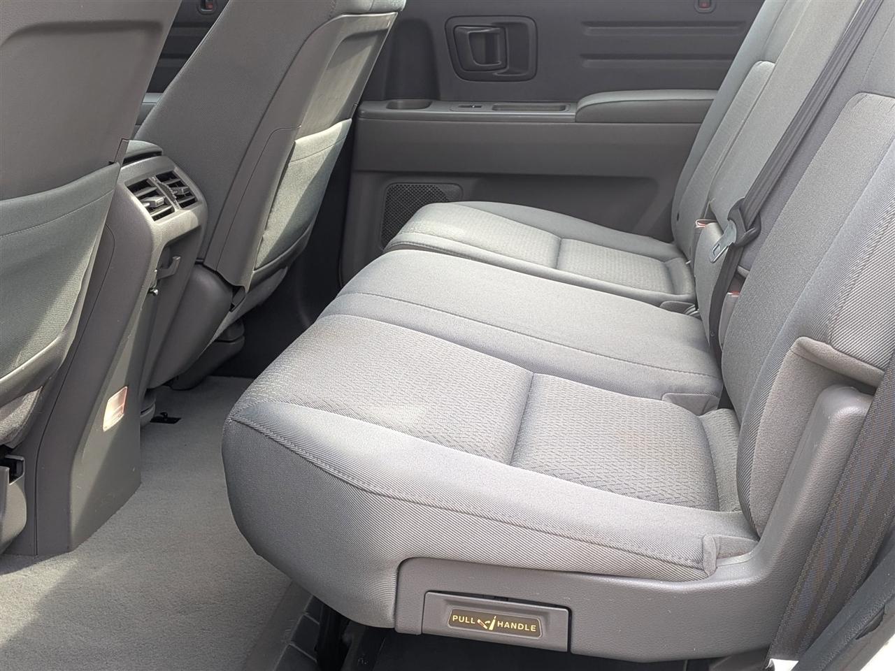 Honda Ridgeline RT 2012