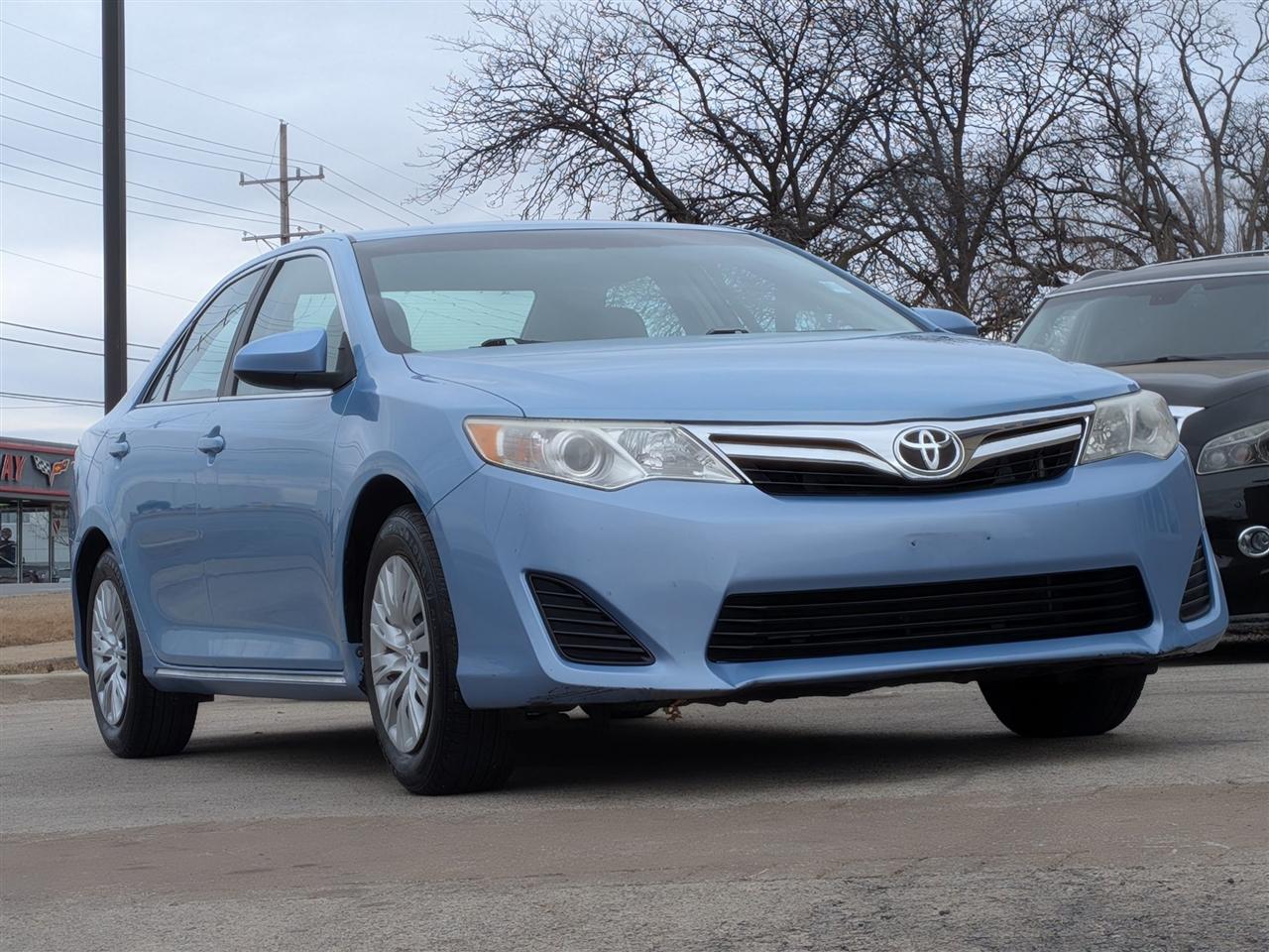 2013 Toyota Camry LE