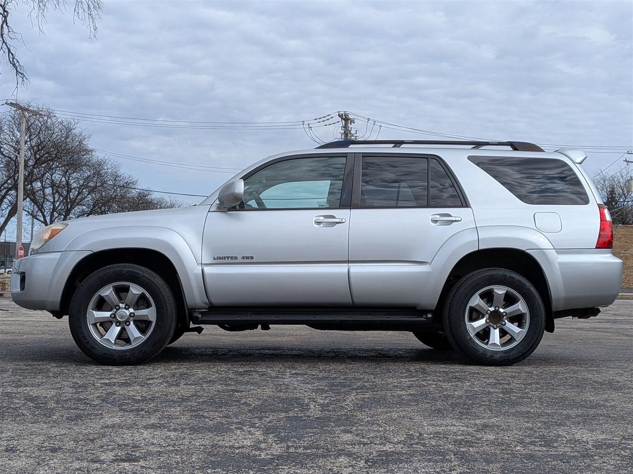 Toyota 4Runner Limited 4WD V8 2006