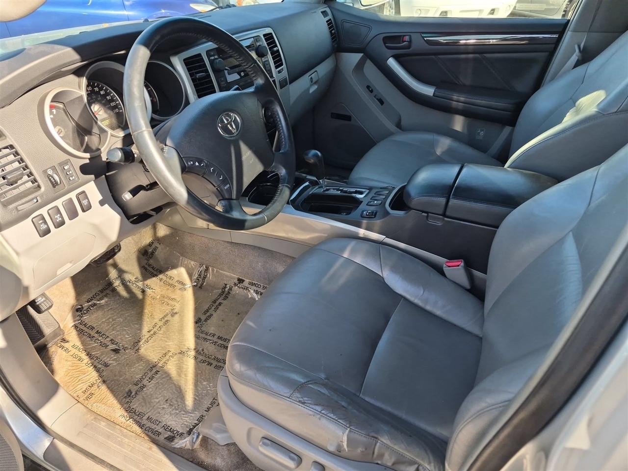 Toyota 4Runner Limited 4WD V8 2006
