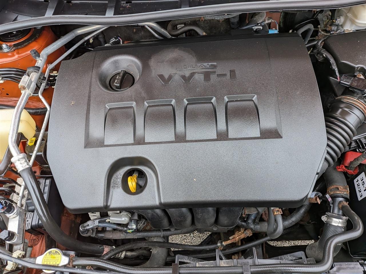 Toyota Corolla S 5-Speed MT 2013