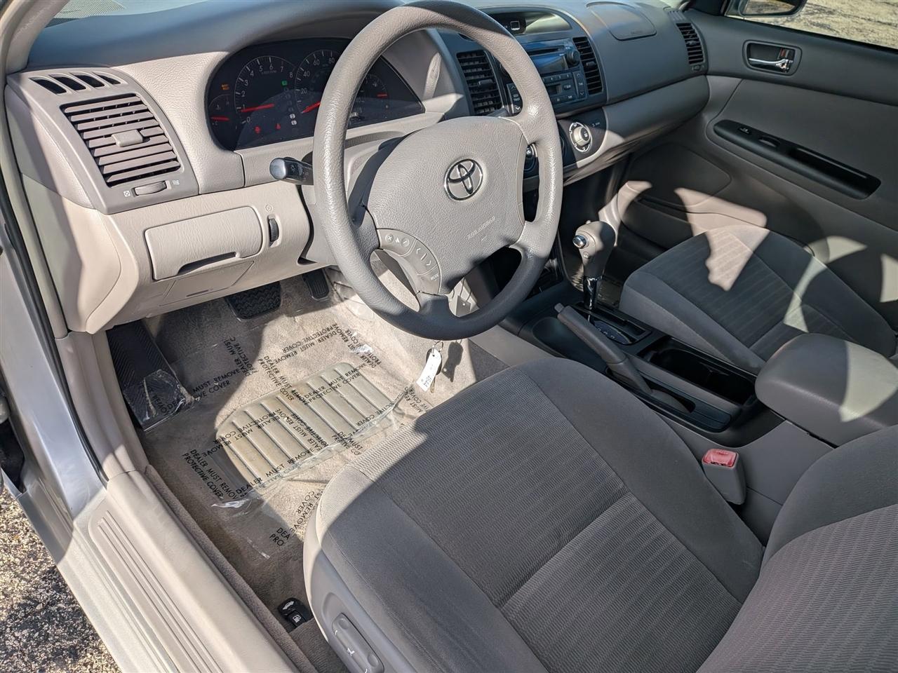 Toyota Camry LE V6 2006