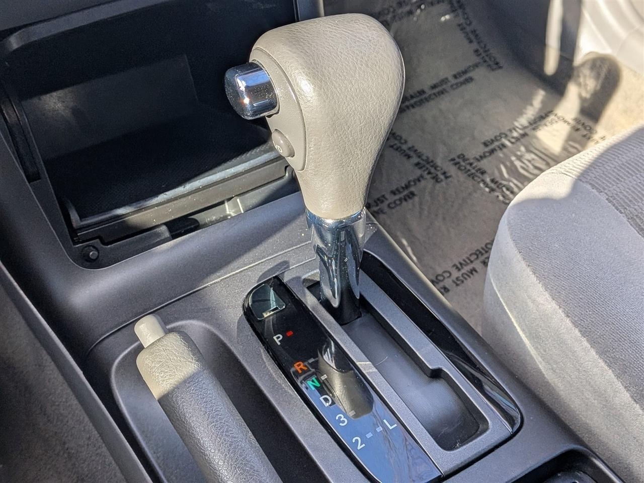 Toyota Camry LE V6 2006