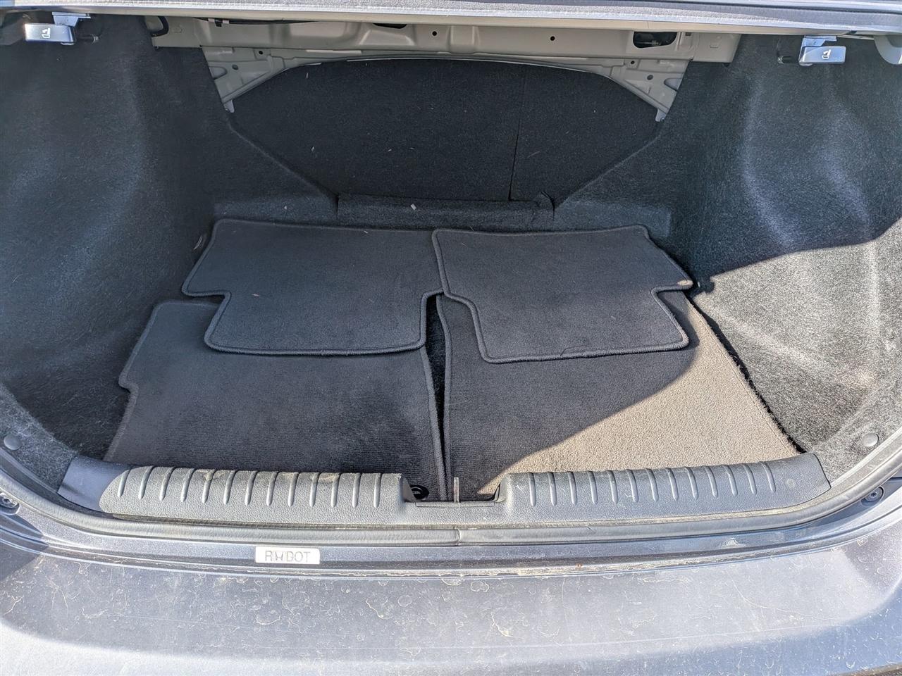 Honda Civic EX Sedan 5-Speed AT 2012