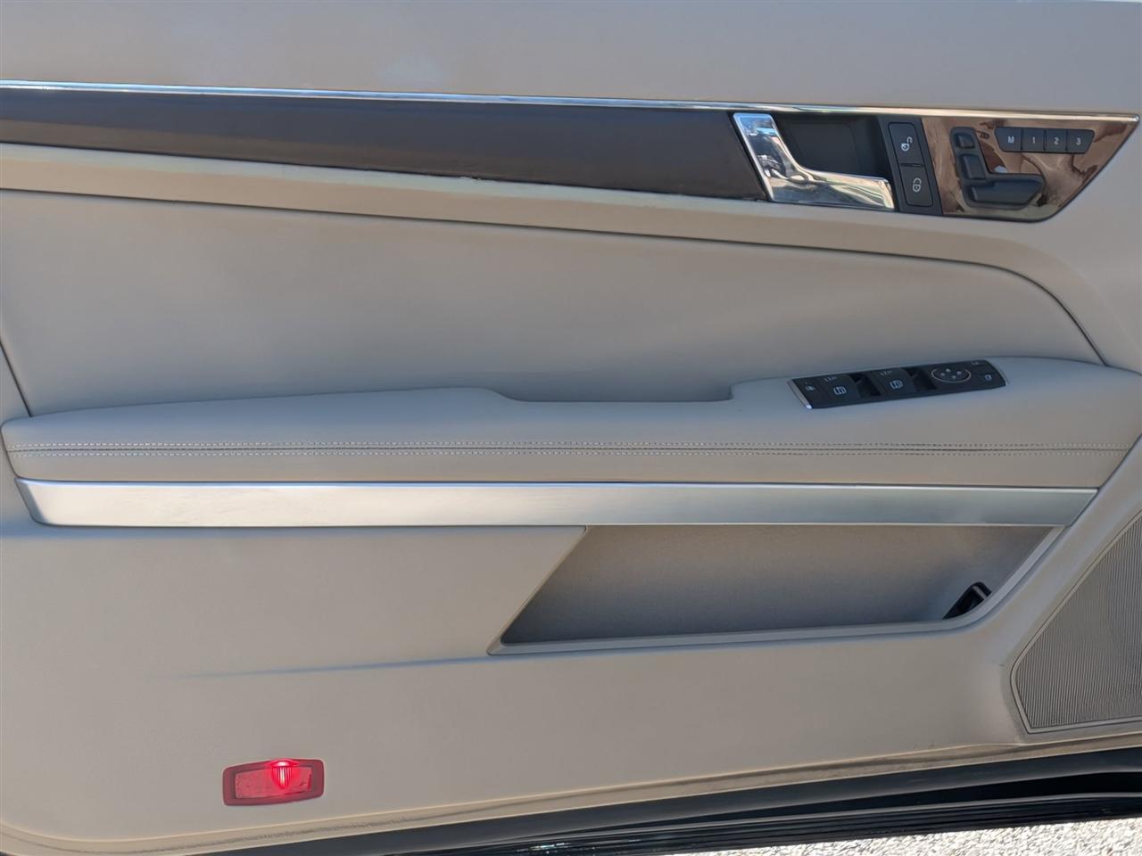 Mercedes-Benz E-Class E350 Cabriolet 2011