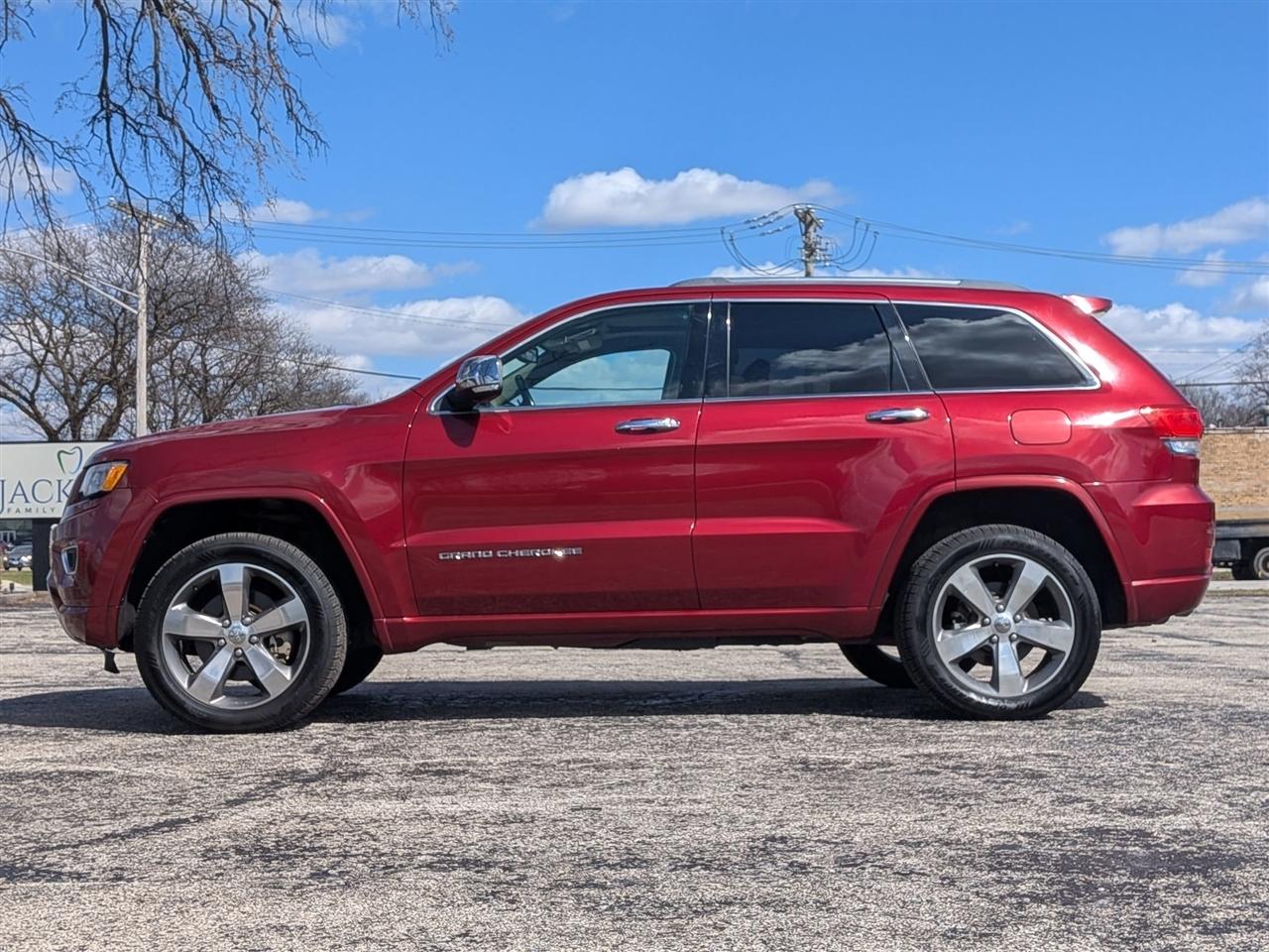 Jeep Grand Cherokee Overland 4D SUV 4WD 2015