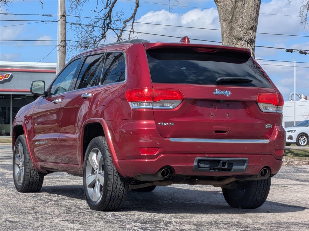 Jeep Grand Cherokee Overland 4D SUV 4WD 2015
