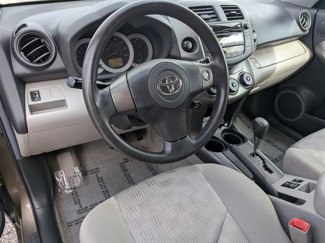 Toyota RAV4 Base I4 4WD 2011