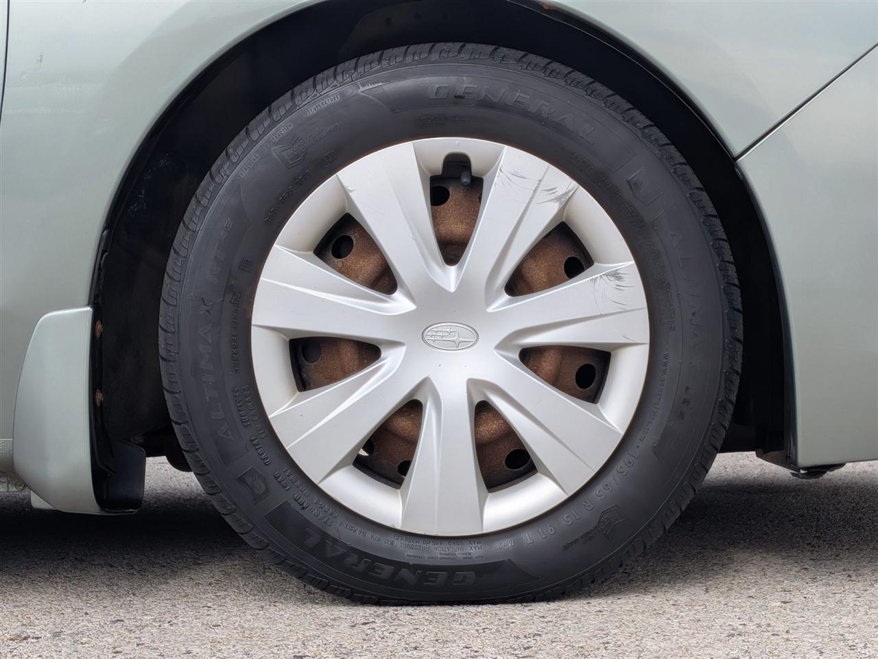 Subaru Impreza Base 4D Wagon 2014