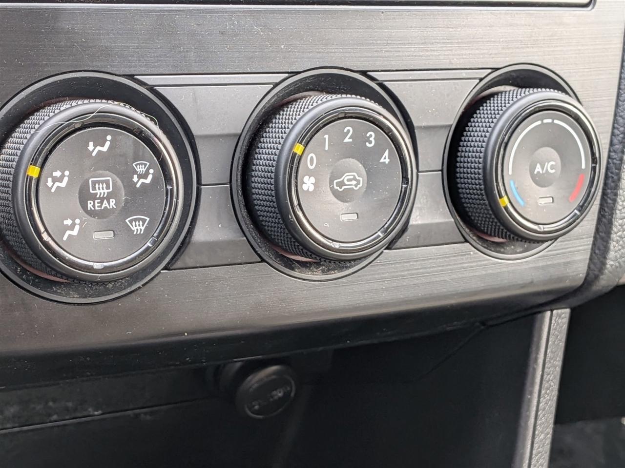 Subaru Impreza Base 4D Wagon 2014