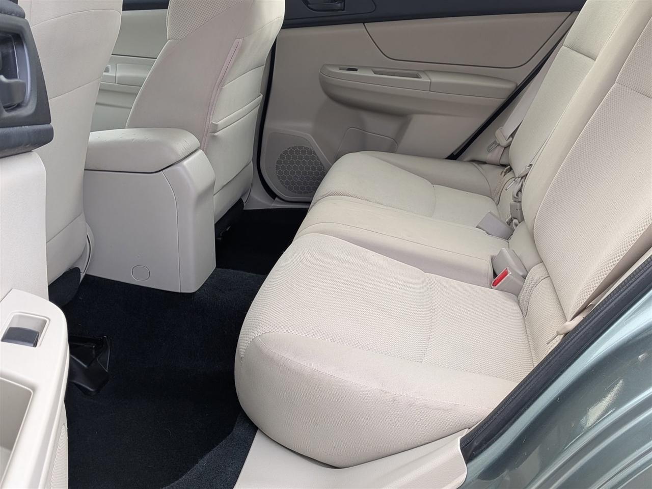 Subaru Impreza Base 4D Wagon 2014