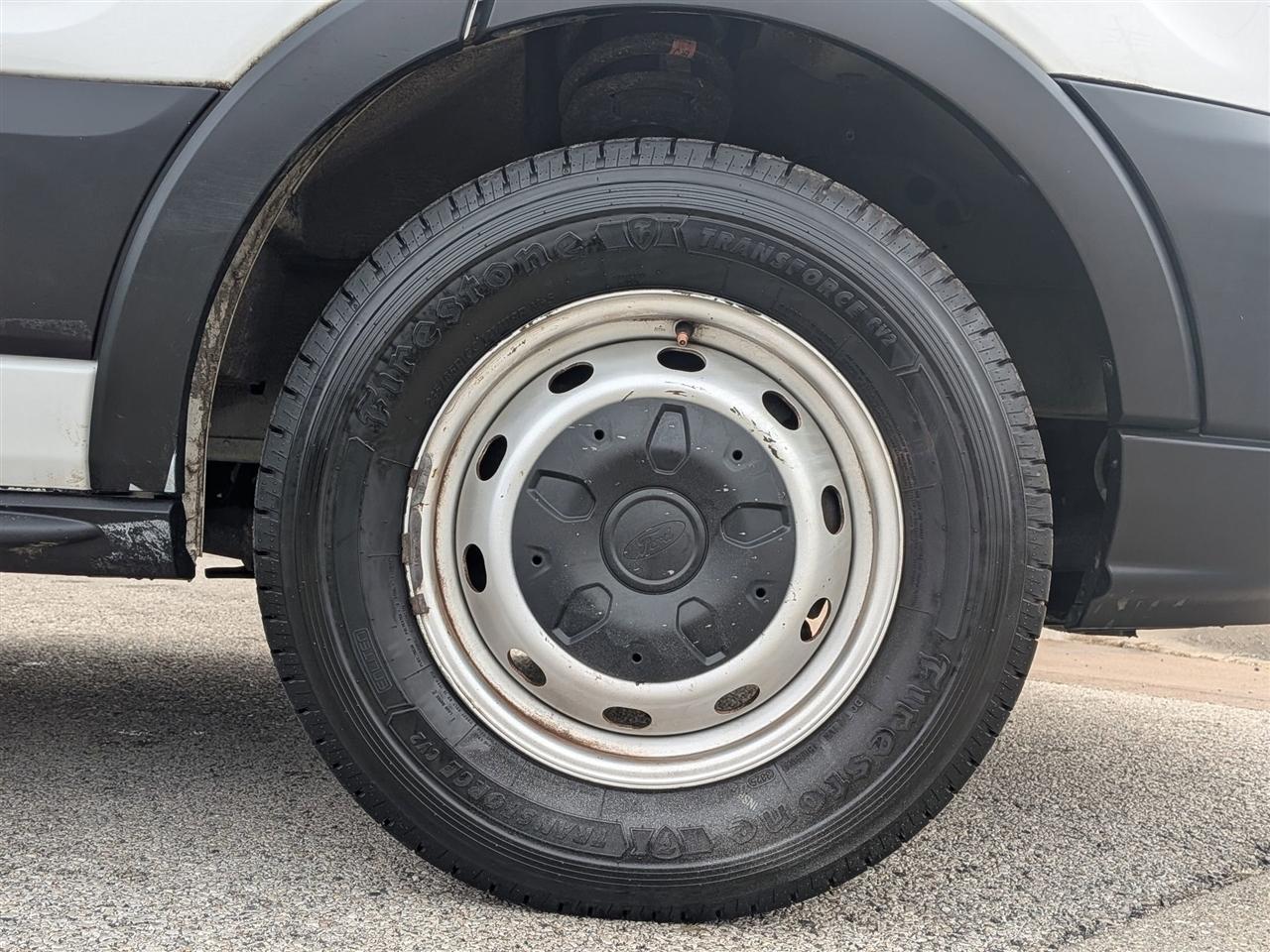 Ford Transit 150 Van Low Roof w/Sliding Pass. 130-in. WB 2019