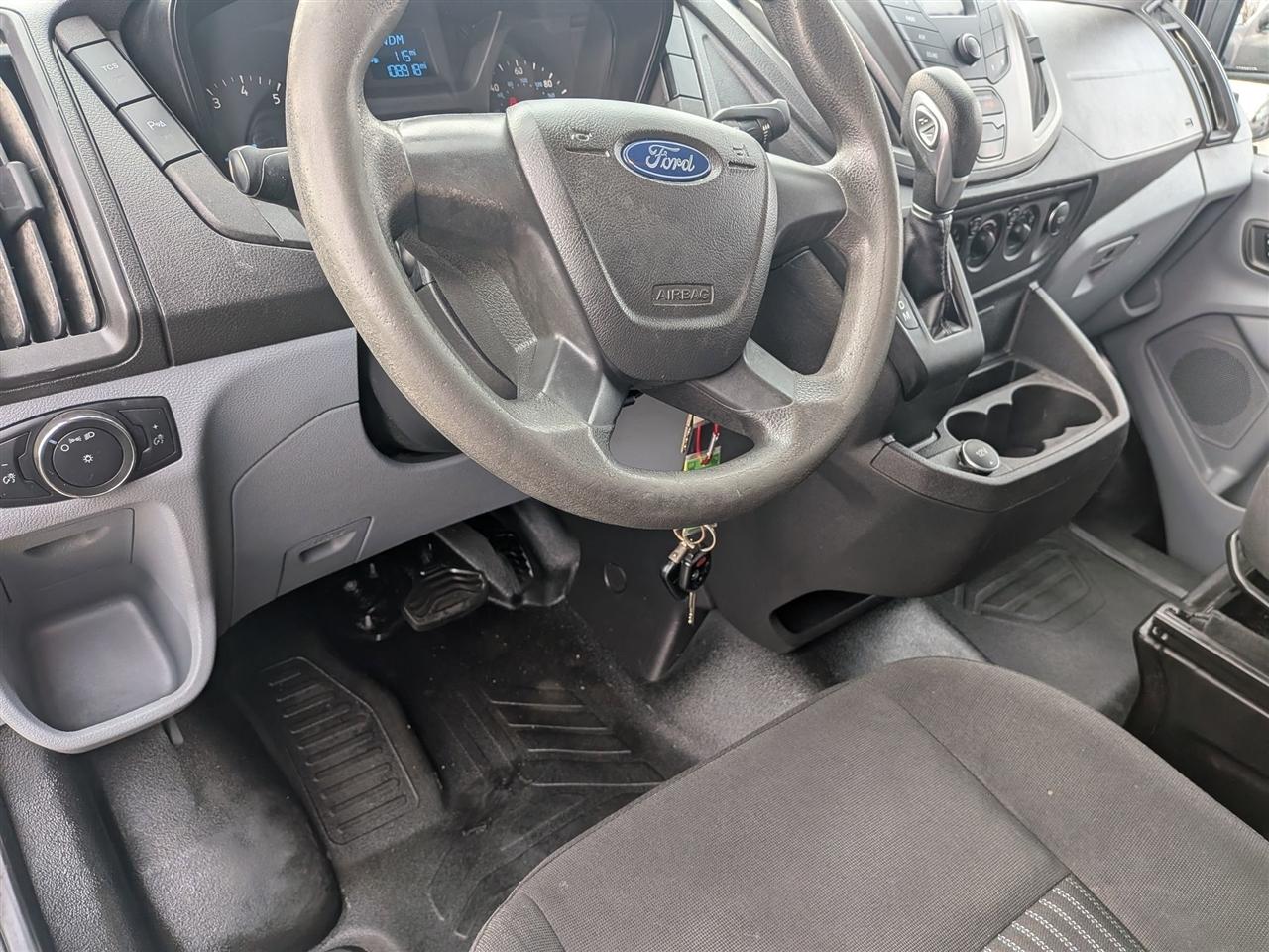 Ford Transit 150 Van Low Roof w/Sliding Pass. 130-in. WB 2019