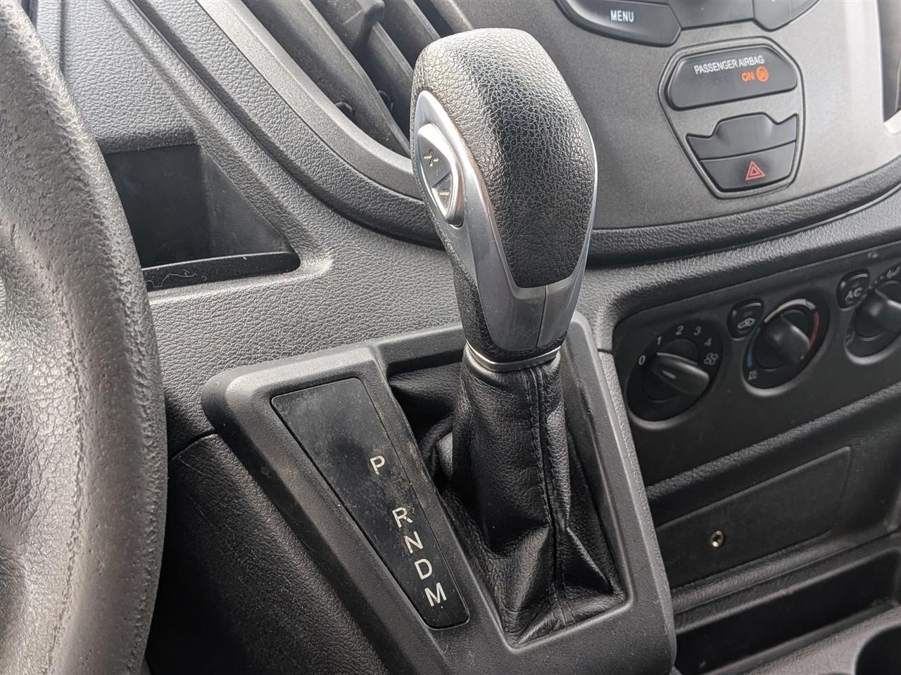 Ford Transit 150 Van Low Roof w/Sliding Pass. 130-in. WB 2019