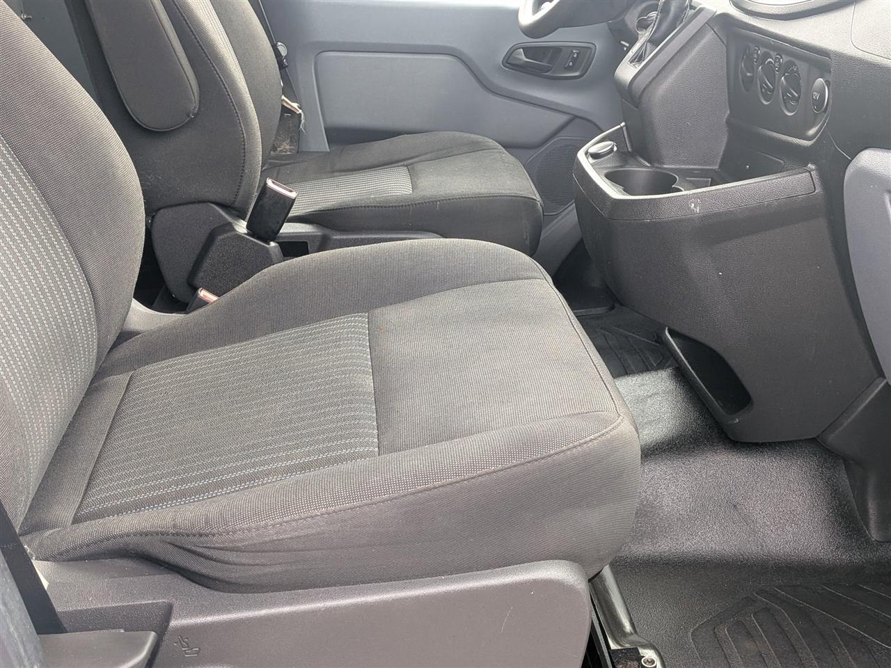 Ford Transit 150 Van Low Roof w/Sliding Pass. 130-in. WB 2019