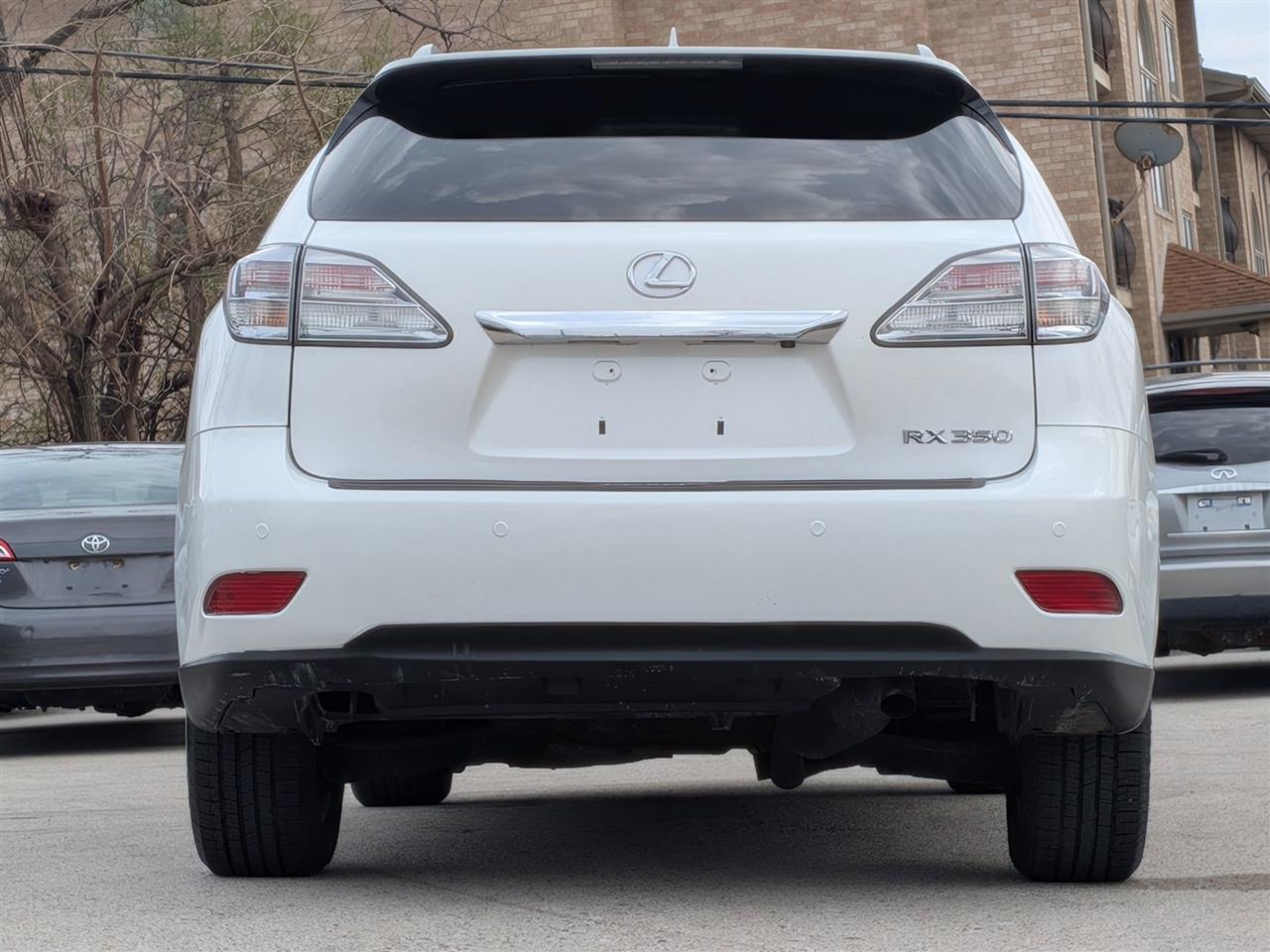 Lexus RX 350 4D SUV AWD 2011