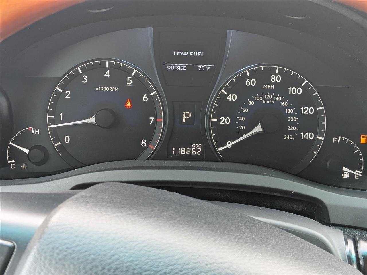 Lexus RX 350 4D SUV AWD 2011