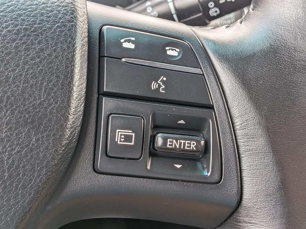 Lexus RX 350 4D SUV AWD 2011