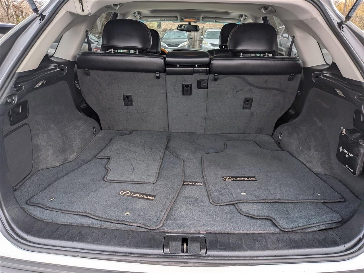 Lexus RX 350 4D SUV AWD 2011