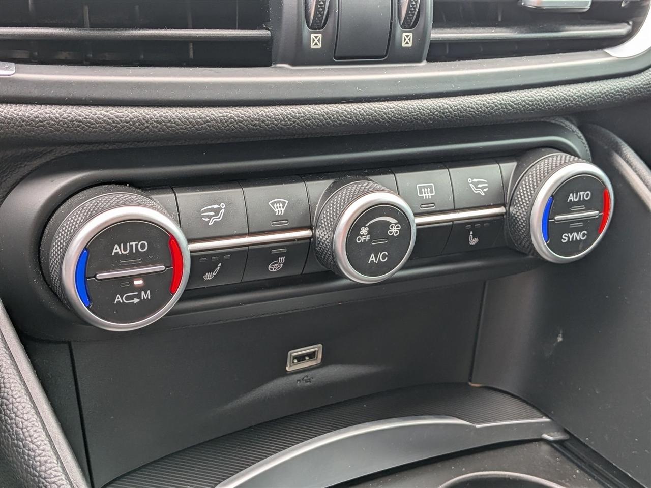 Alfa Romeo Giulia Ti Sport AWD 2019