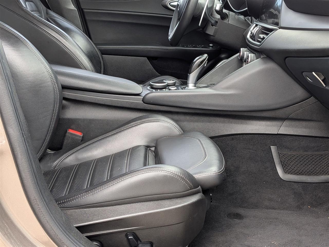 Alfa Romeo Giulia Ti Sport AWD 2019