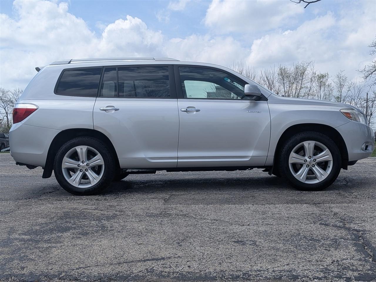 Toyota Highlander Limited 4D SUV AWD 2009