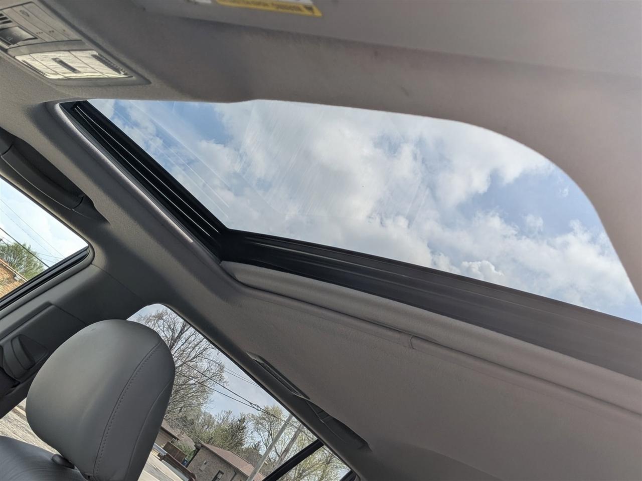 Toyota Highlander Limited 4D SUV AWD 2009