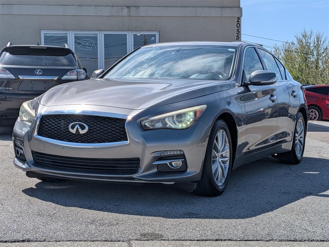 Infiniti Q50 Premium AWD 2014