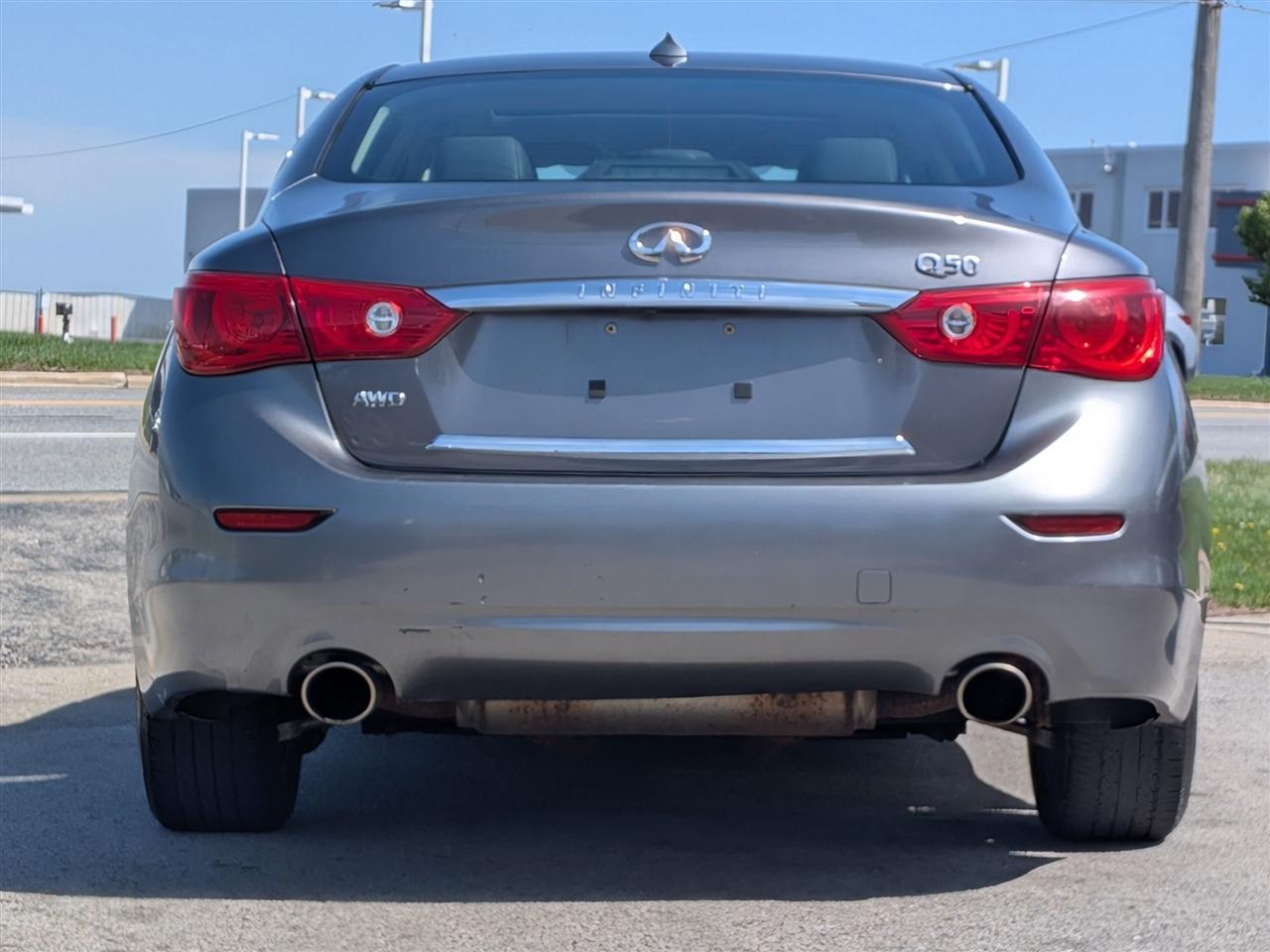 Infiniti Q50 Premium AWD 2014