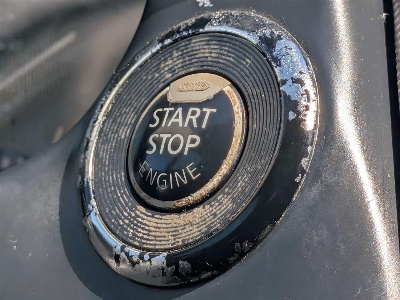 Infiniti Q50 Premium AWD 2014