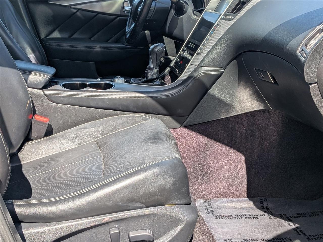 Infiniti Q50 Premium AWD 2014