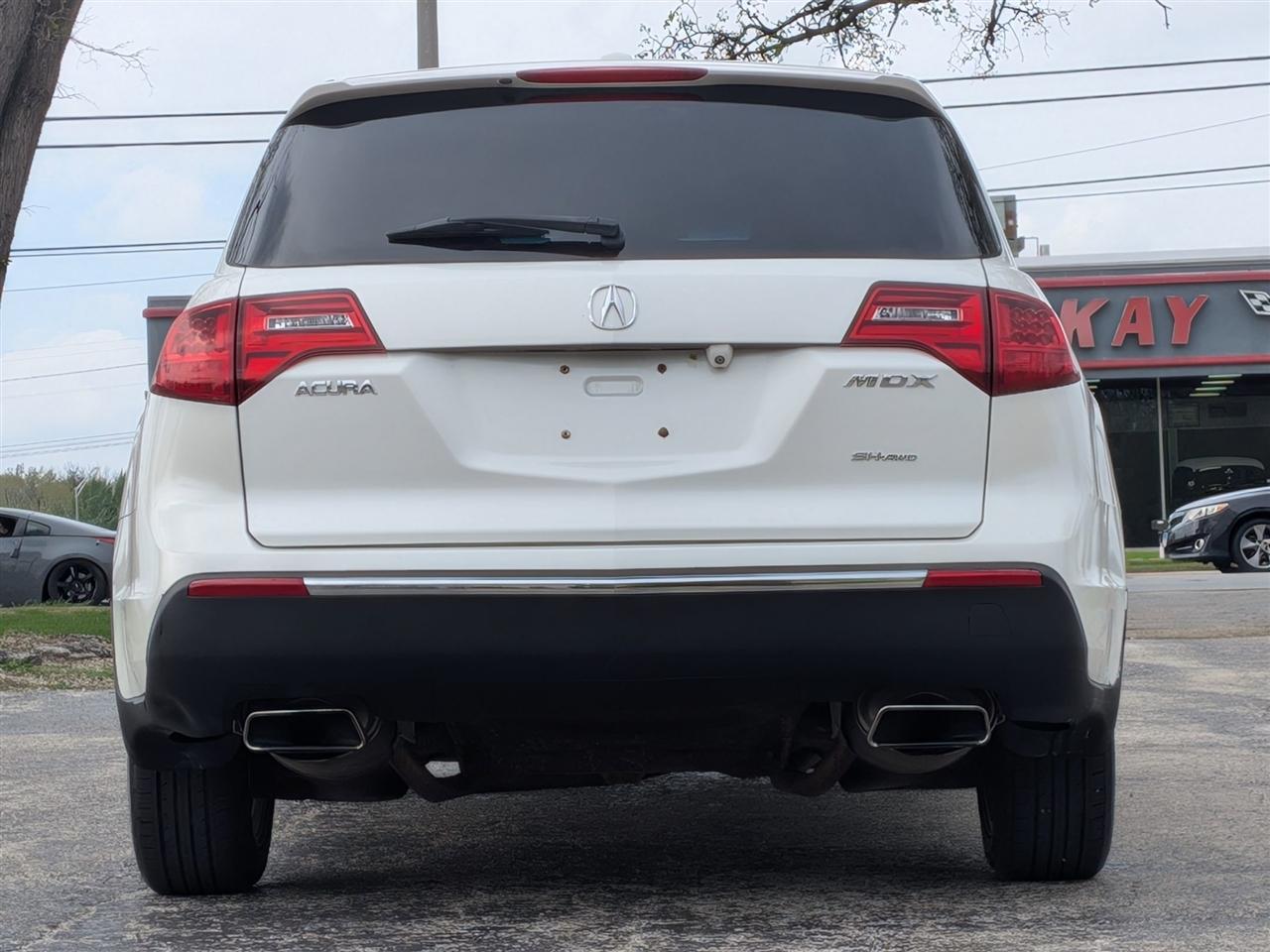 Acura MDX SH-AWD w/Technology Package 2011