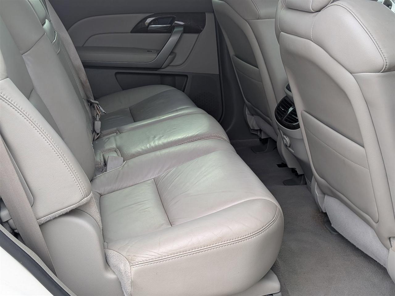 Acura MDX SH-AWD w/Technology Package 2011