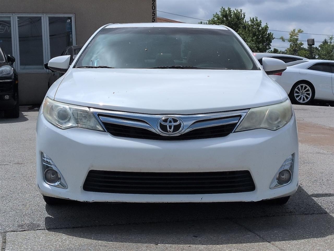 Toyota Camry XLE V6 2013