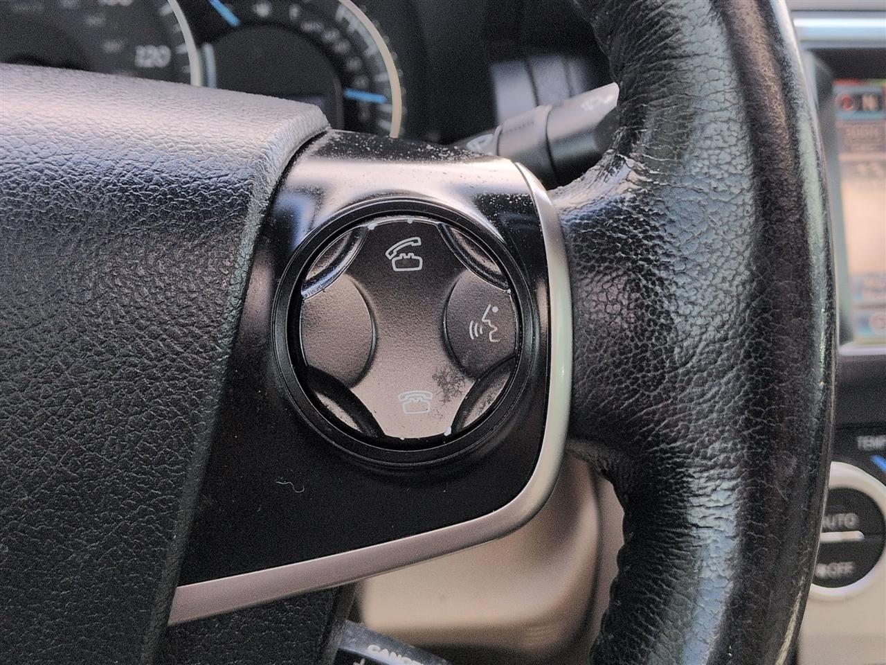 Toyota Camry XLE V6 2013