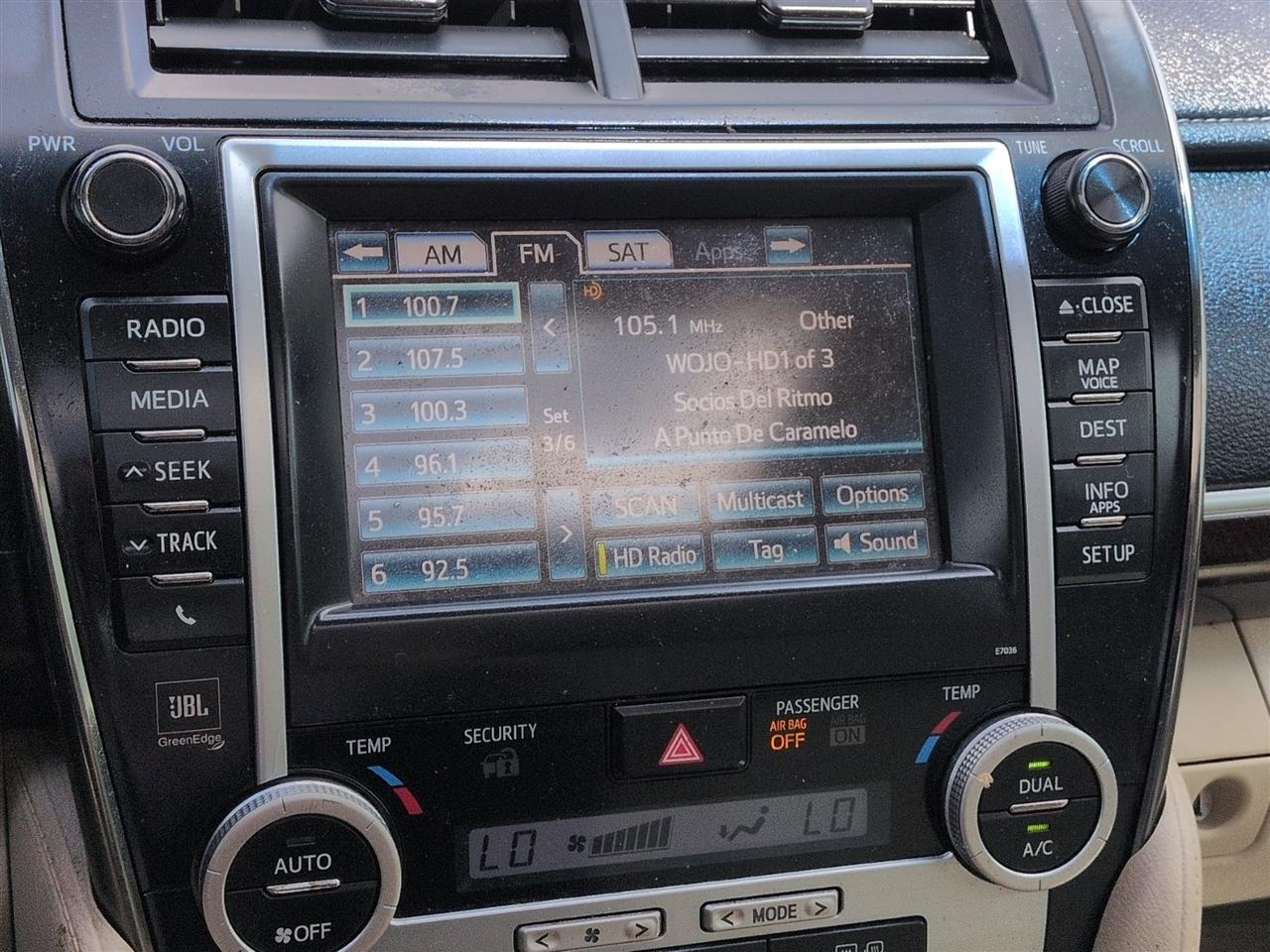 Toyota Camry XLE V6 2013