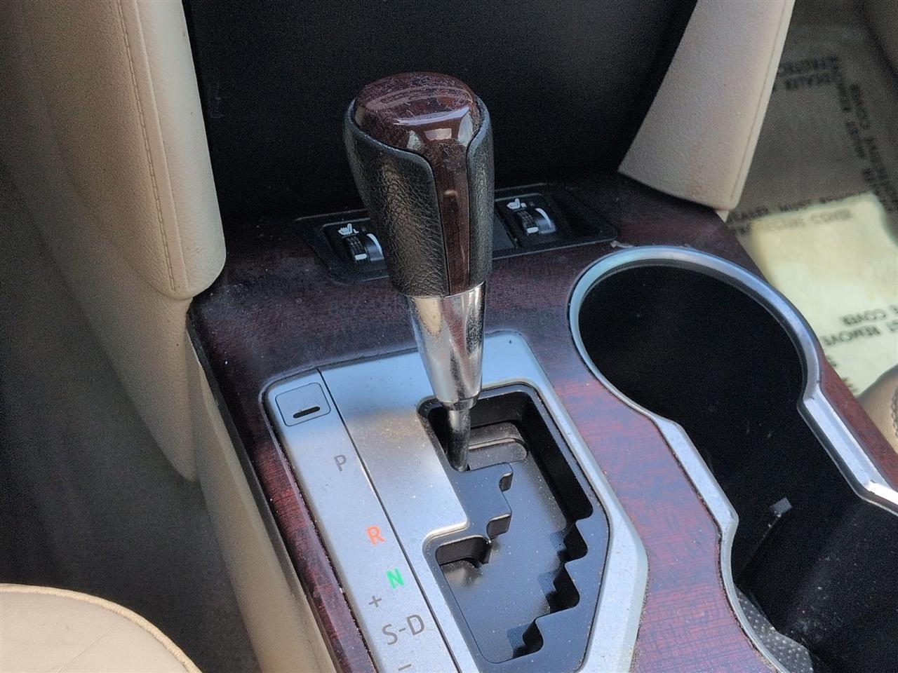 Toyota Camry XLE V6 2013