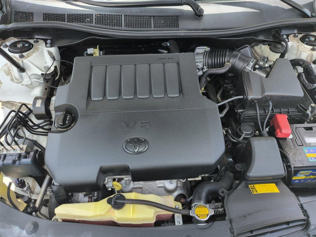 Toyota Camry XLE V6 2013