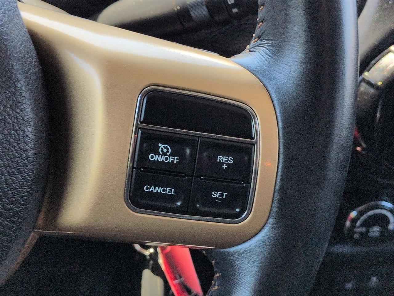 Jeep Wrangler Unlimited Sahara 4D SUV 4WD 2014