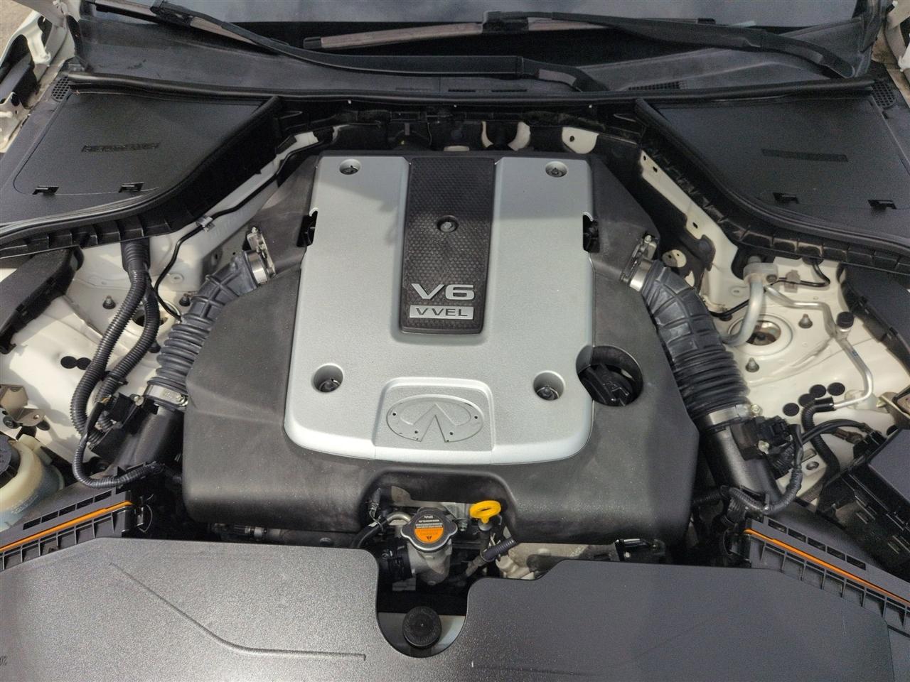 Infiniti Q50 Base 2015