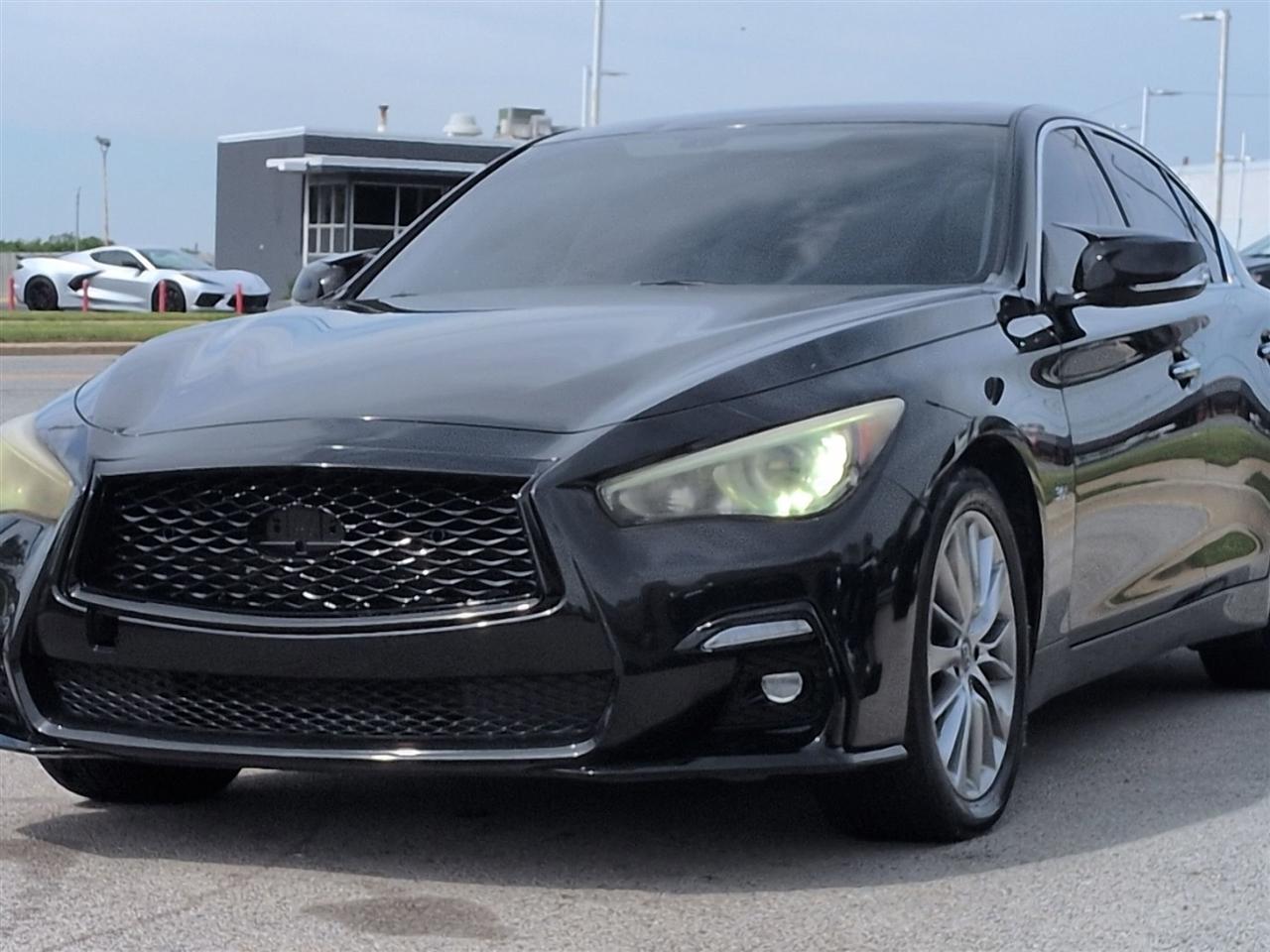 Infiniti Q50 3.0t LUXE 2019