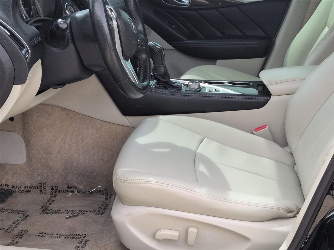 Infiniti Q50 3.0t LUXE 2019